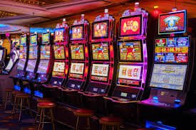 hoki311 login live sic bo table lobby and betting interface